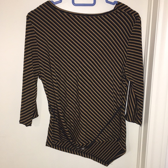 Vintage Gold and Black Asymmetrical Top with Belt - Picture 6 of 9